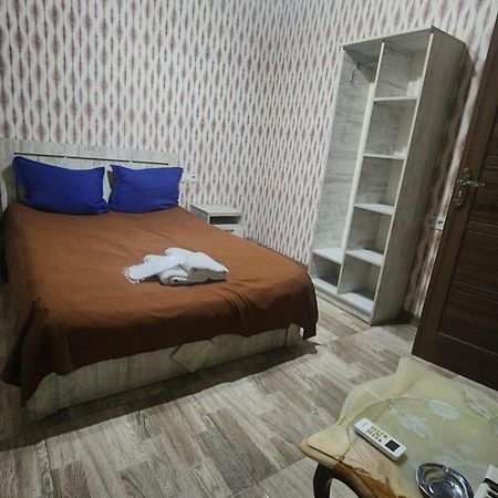 Hotel ,,Mega" Tbilisi Buitenkant foto