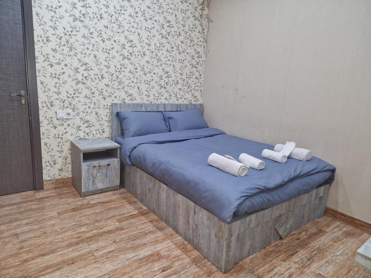 Hotel ,,Mega" Tbilisi Buitenkant foto