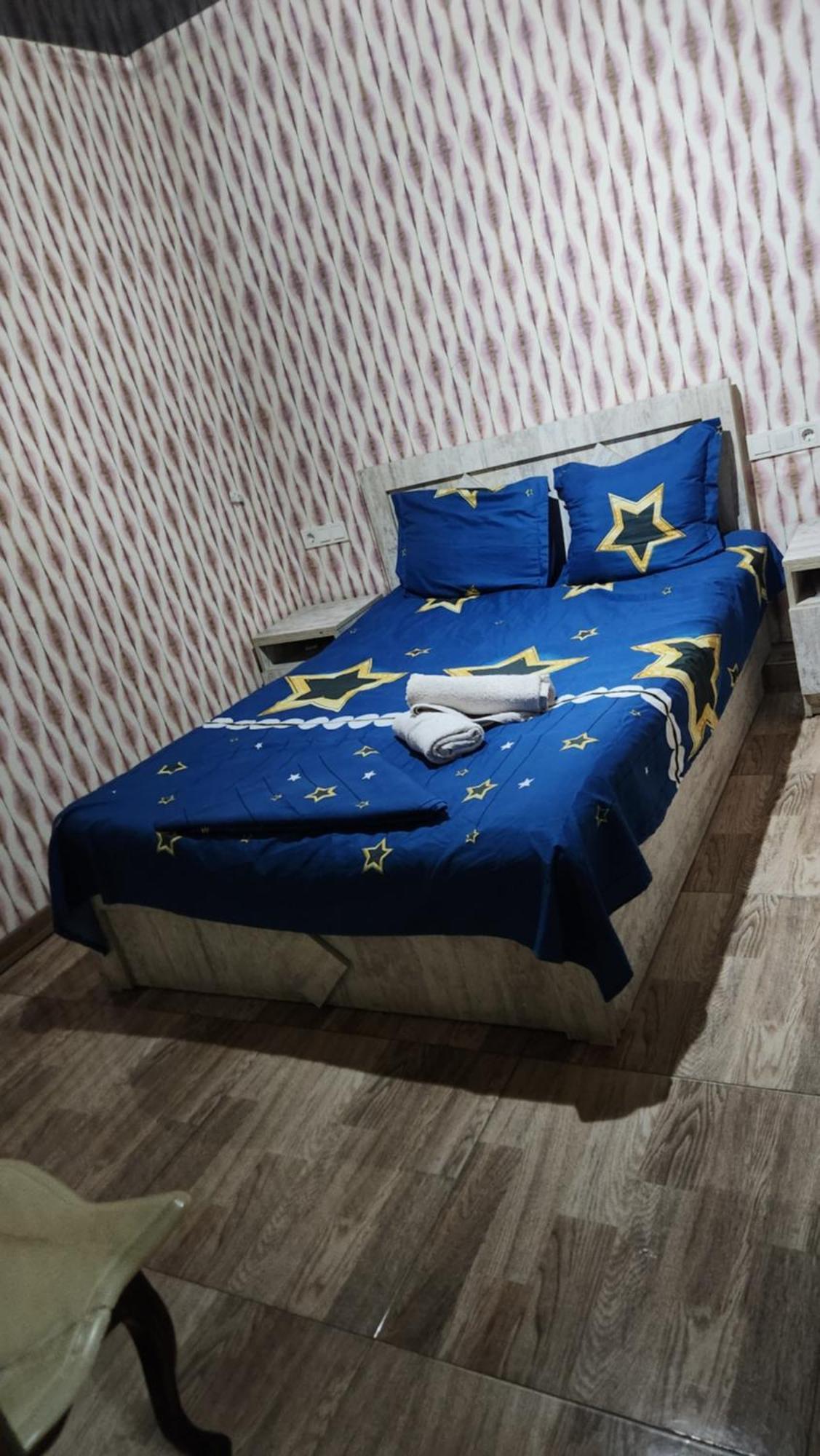 Hotel ,,Mega" Tbilisi Buitenkant foto