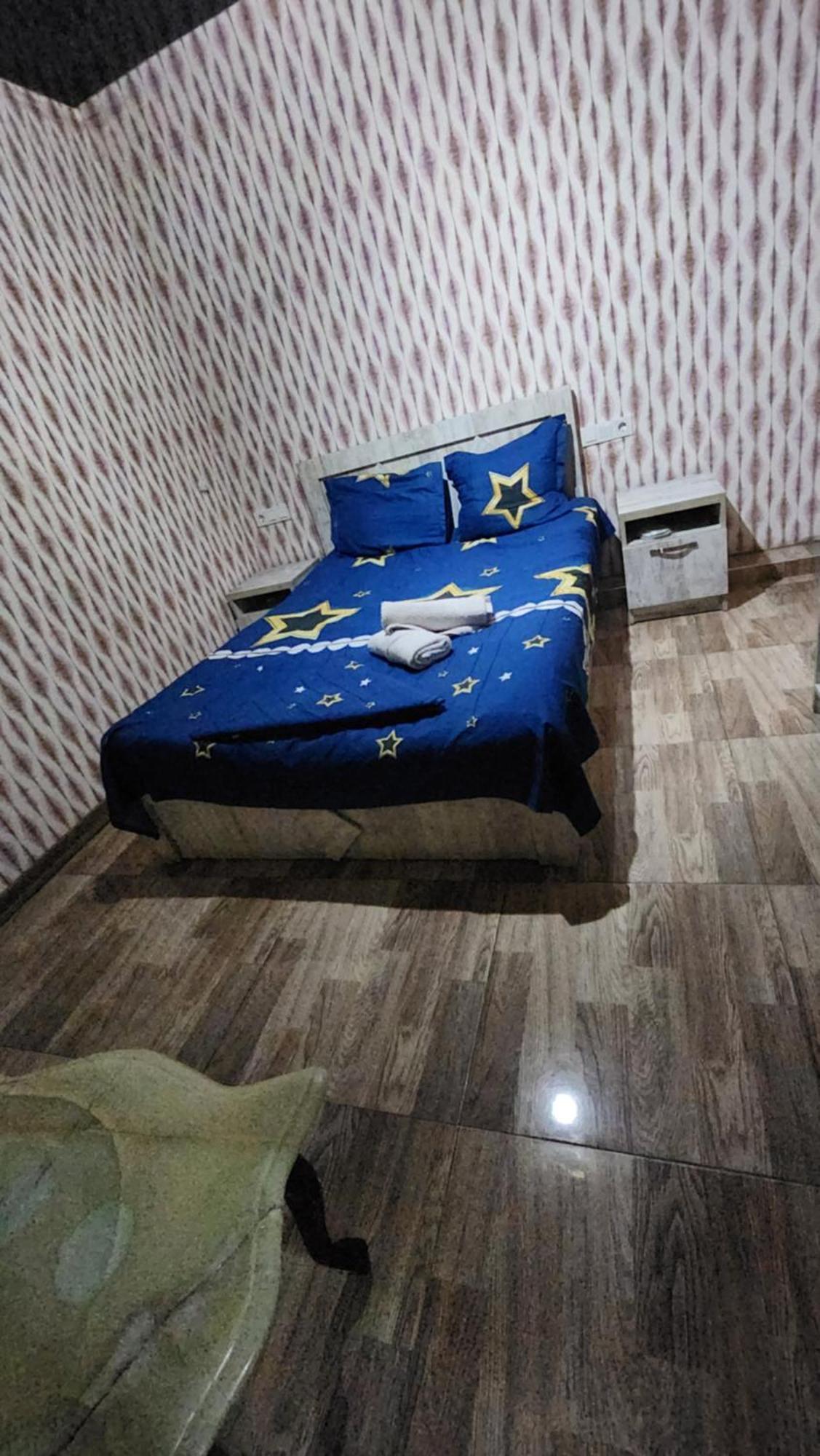 Hotel ,,Mega" Tbilisi Buitenkant foto