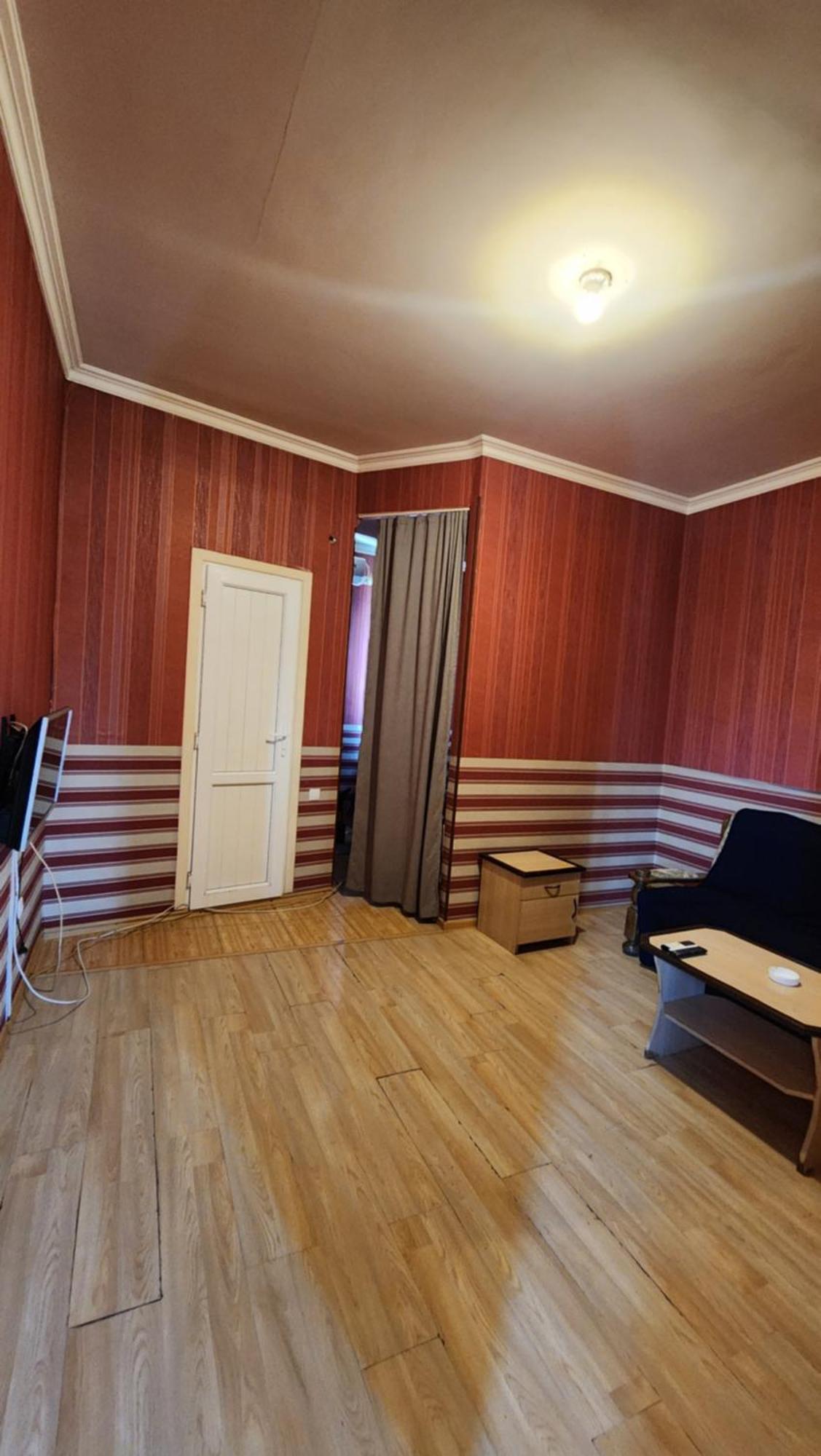 Hotel ,,Mega" Tbilisi Buitenkant foto