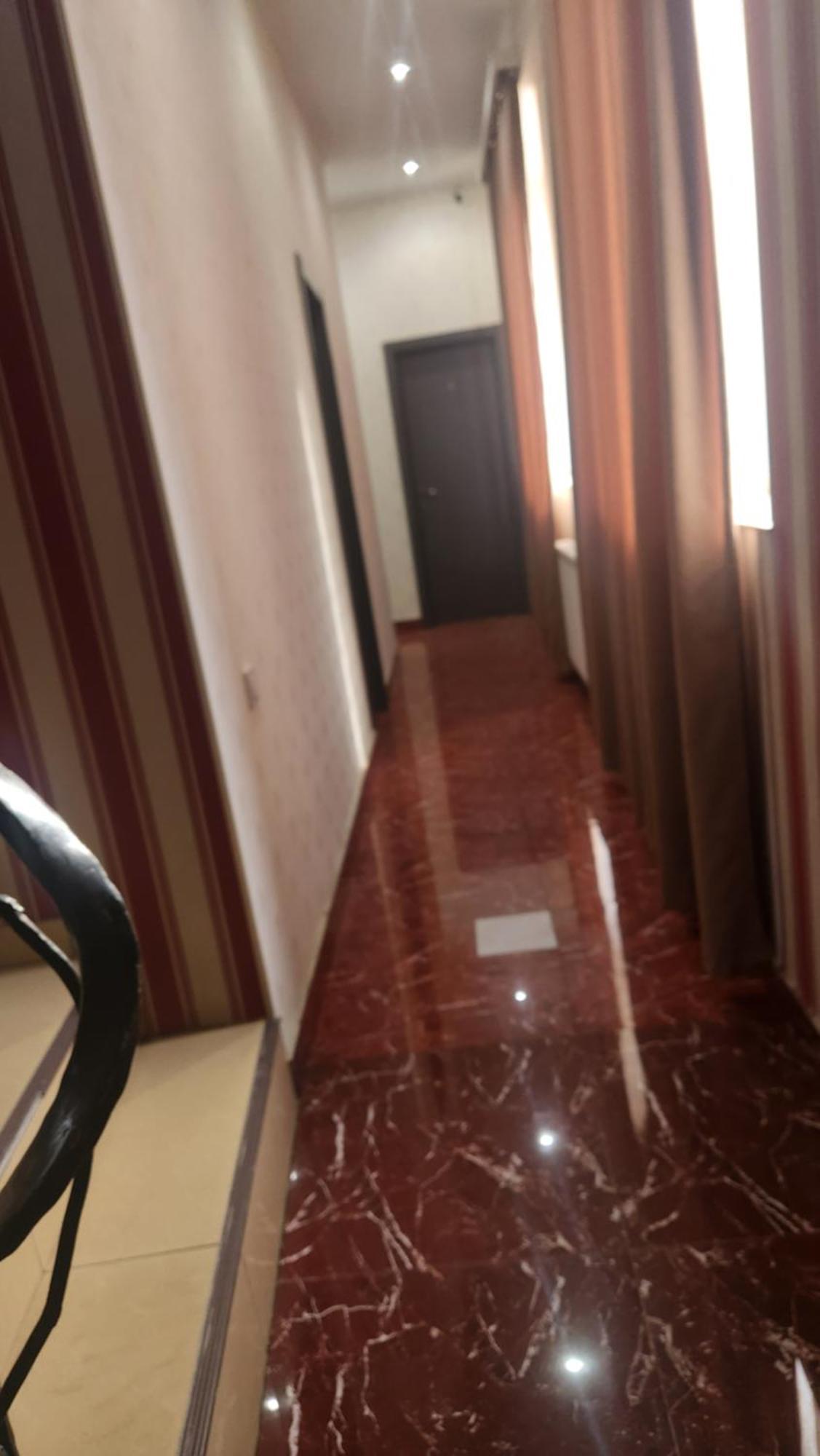 Hotel ,,Mega" Tbilisi Buitenkant foto